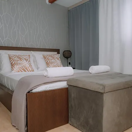 Dimosthenis Land - Private Luxury Apartman Azgúru