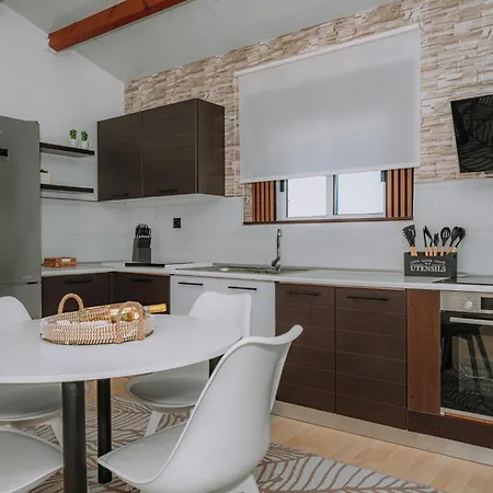 Dimosthenis Land - Private Luxury *