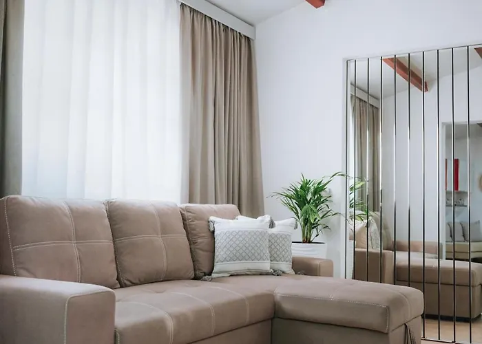 Dimosthenis Land - Private Luxury