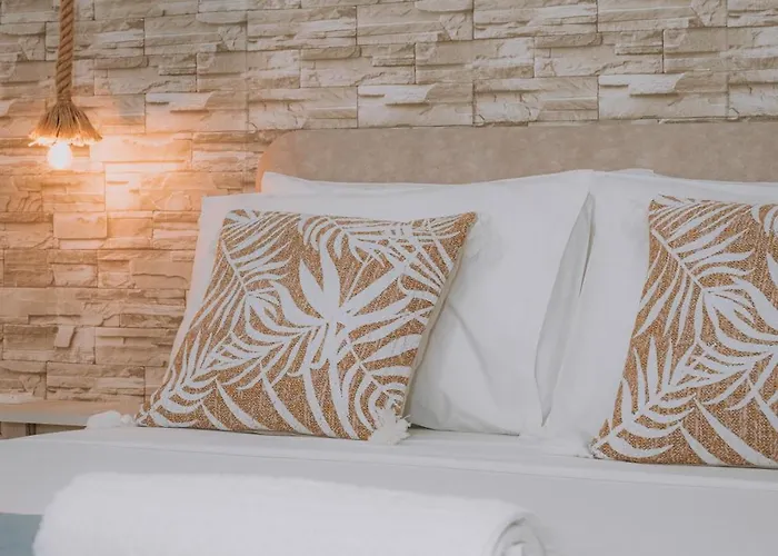 Dimosthenis Land - Private Luxury *