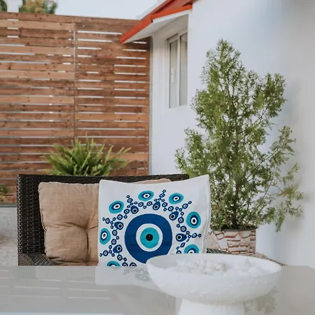 Dimosthenis Land - Private Luxury Apartment *