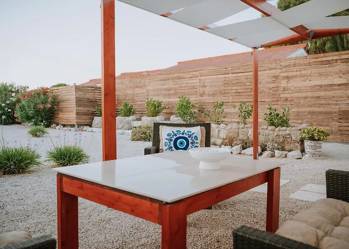 Dimosthenis Land - Private Luxury